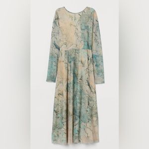 NWT H&M Long Sleeve Mesh Dress